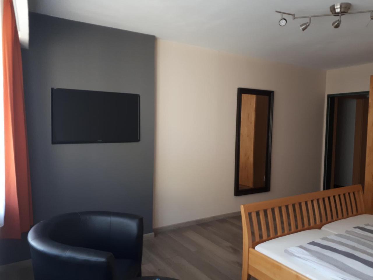 Pension Elisabeth Cochem Exterior foto